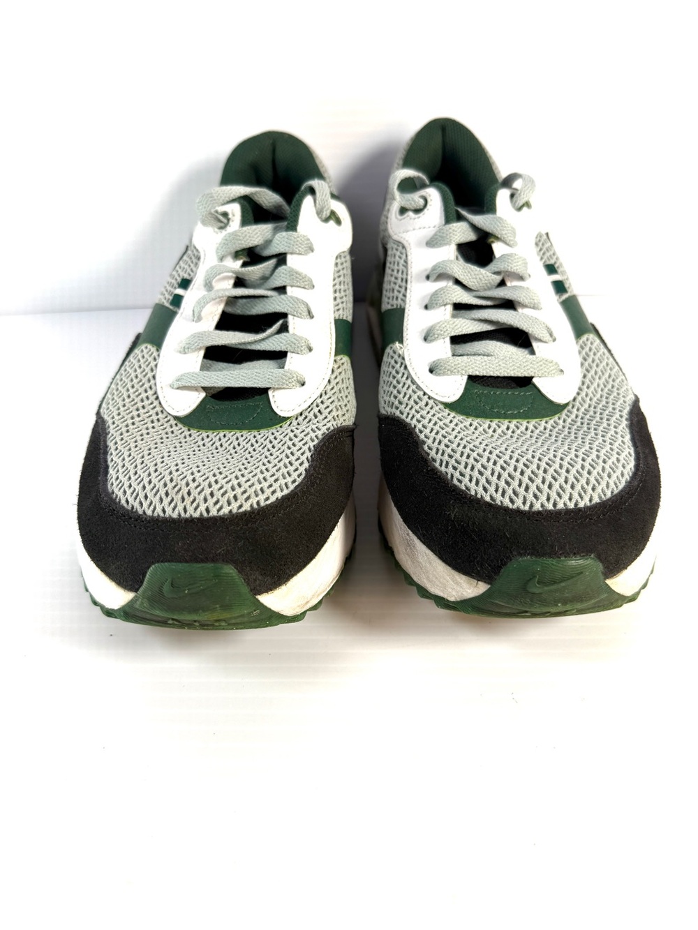 Nike Men’s Gray, Dark Green & Black Athletic Sneakers